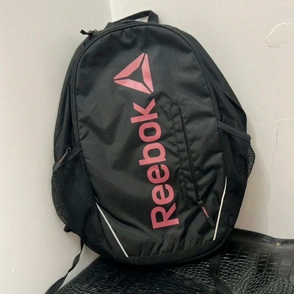 Reebok laptop, book bag